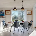 Tancred - 200m From The Sea By Interhome