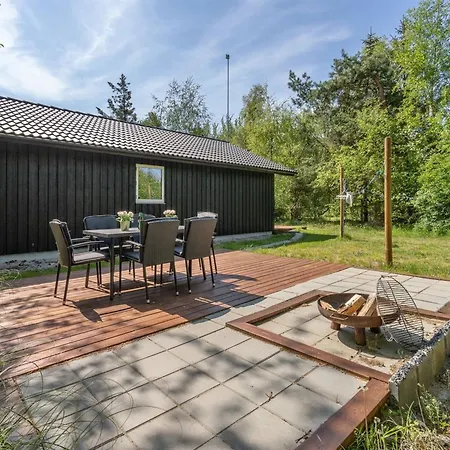 Vakantiehuis Tancred - 200m From The Sea By Interhome *